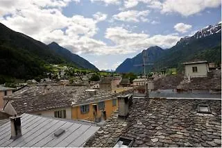 Minotel Suisse Hotel 3*